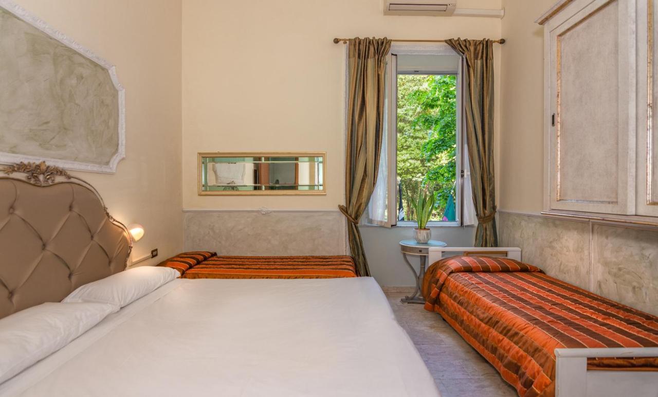 Hotel Tahiti Viareggio