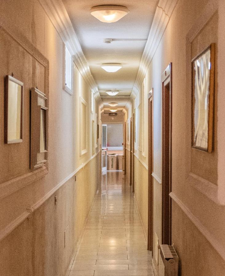 Tahiti Hotel 3*