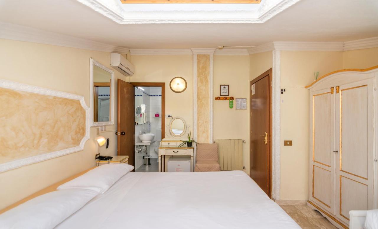 Tahiti Viareggio