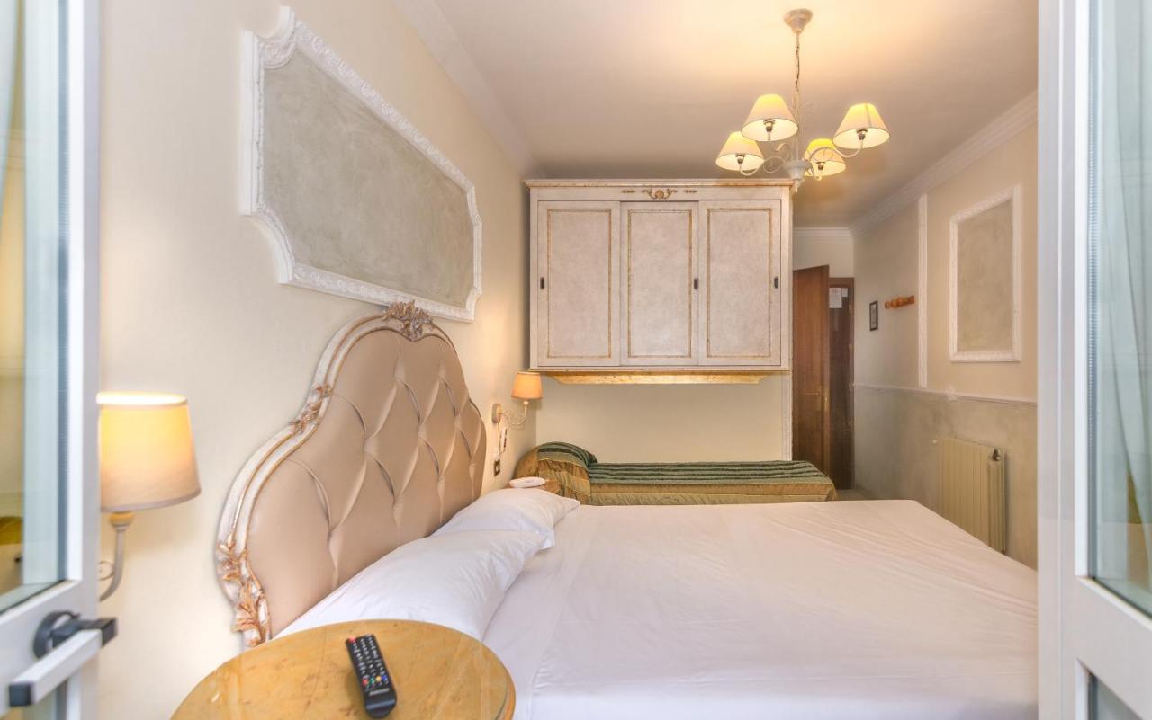 Tahiti Hotel Viareggio